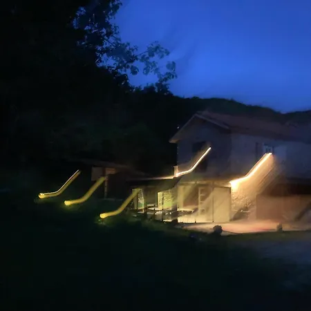 Centra Shambhala Parque de Campismo Lucka