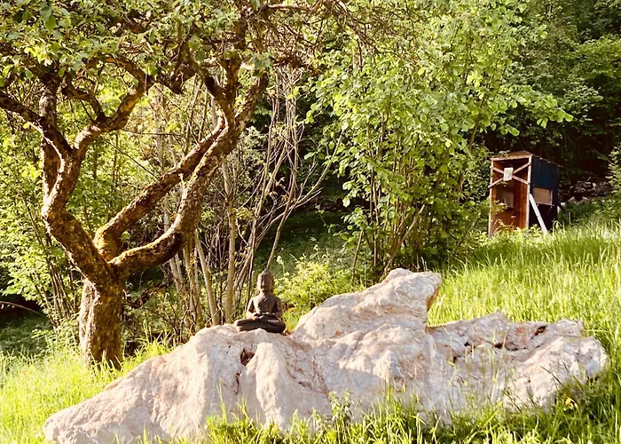 营地 Centra Shambhala